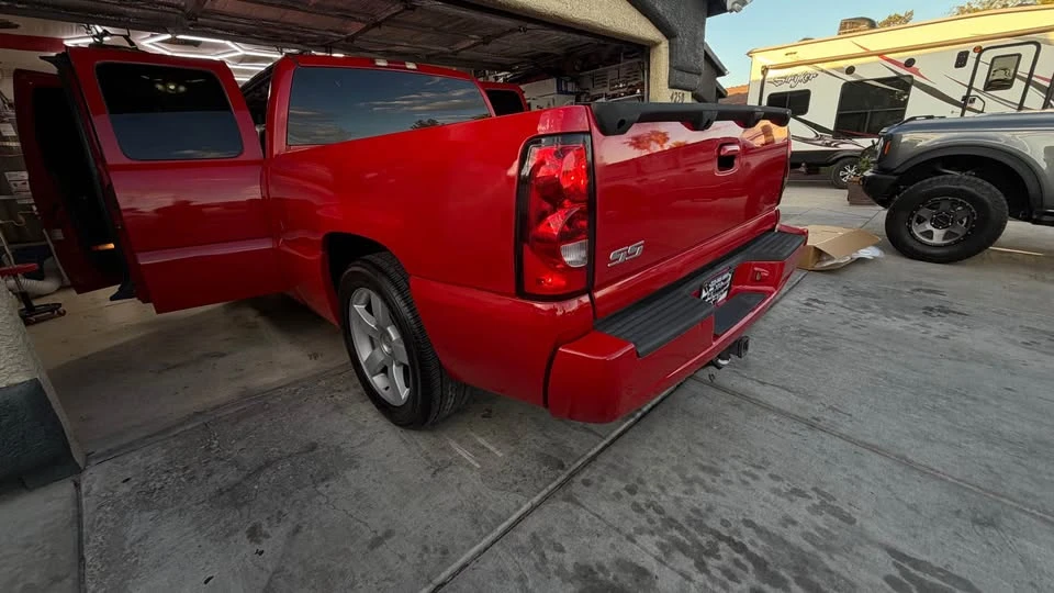 2004 Chevrolet SS - Image 15 of 17