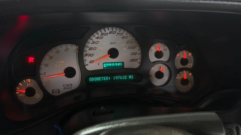 2004 Chevrolet SS - Image 14 of 17