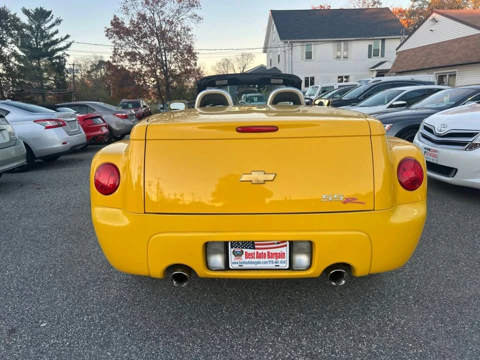 2004 Chevrolet SSR - Image 4 of 18