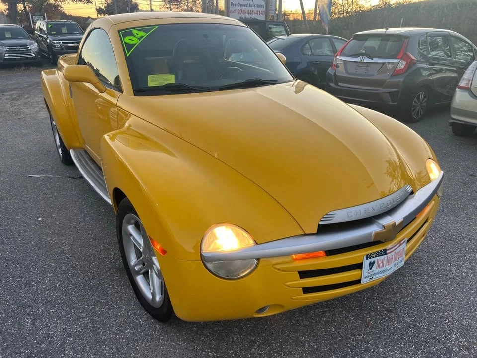 2004 Chevrolet SSR - Image 15 of 18