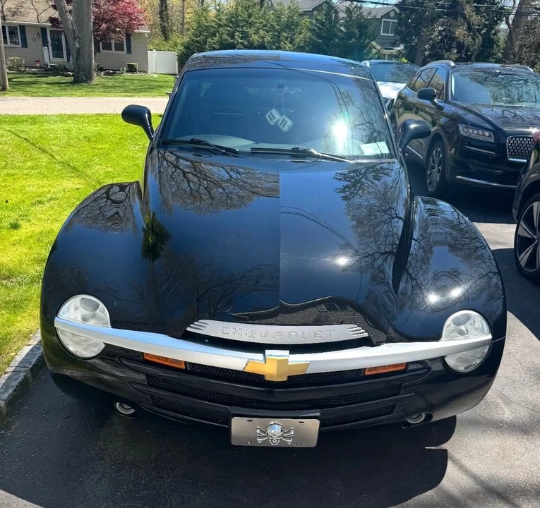 2004 Chevrolet SSR - Image 4 of 11