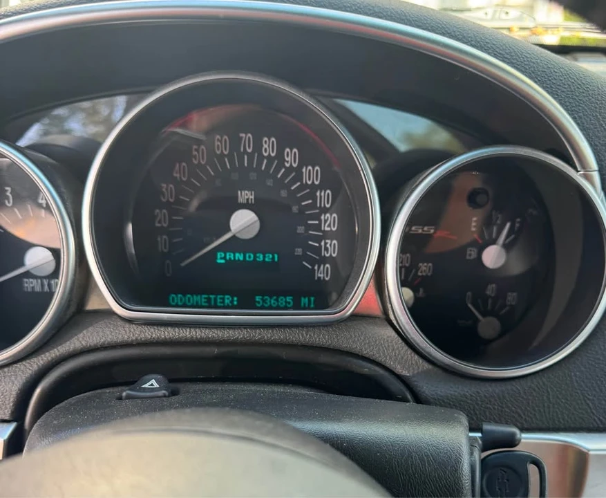 2004 Chevrolet SSR - Image 11 of 11