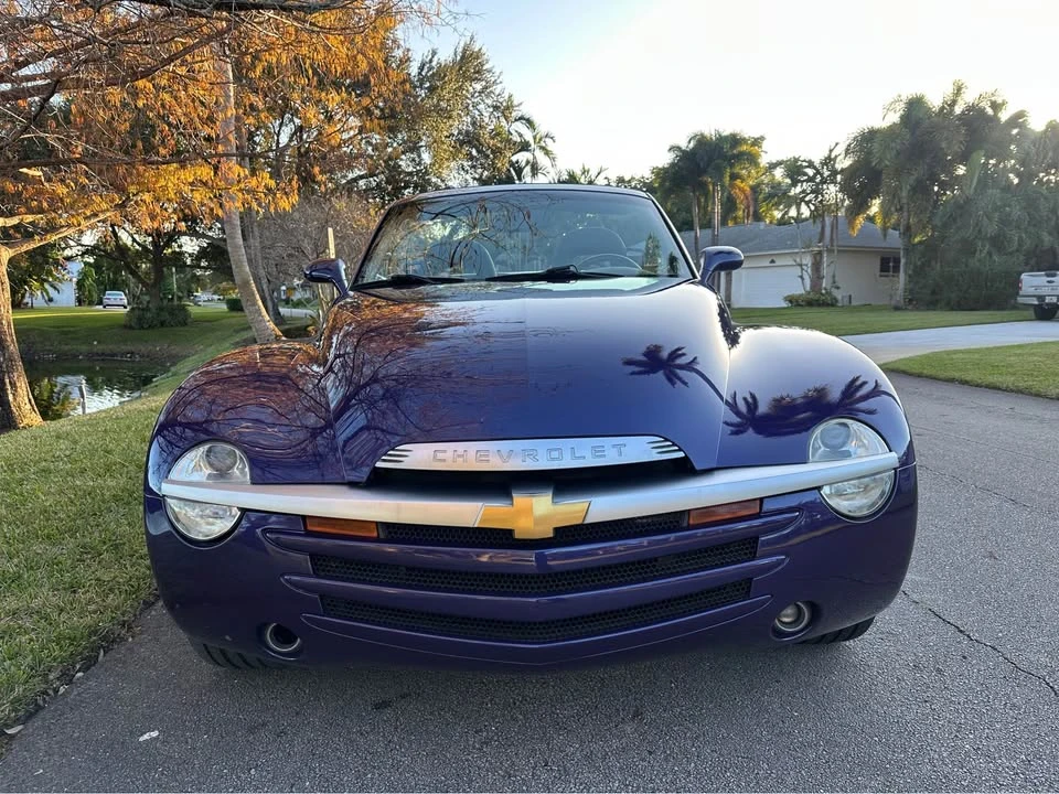 2004 Chevrolet SSR - Image 7 of 20