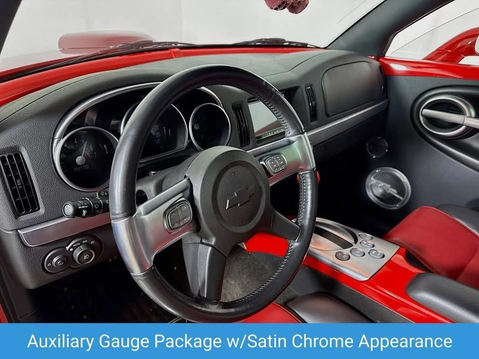 2004 Chevrolet SSR - Image 10 of 19