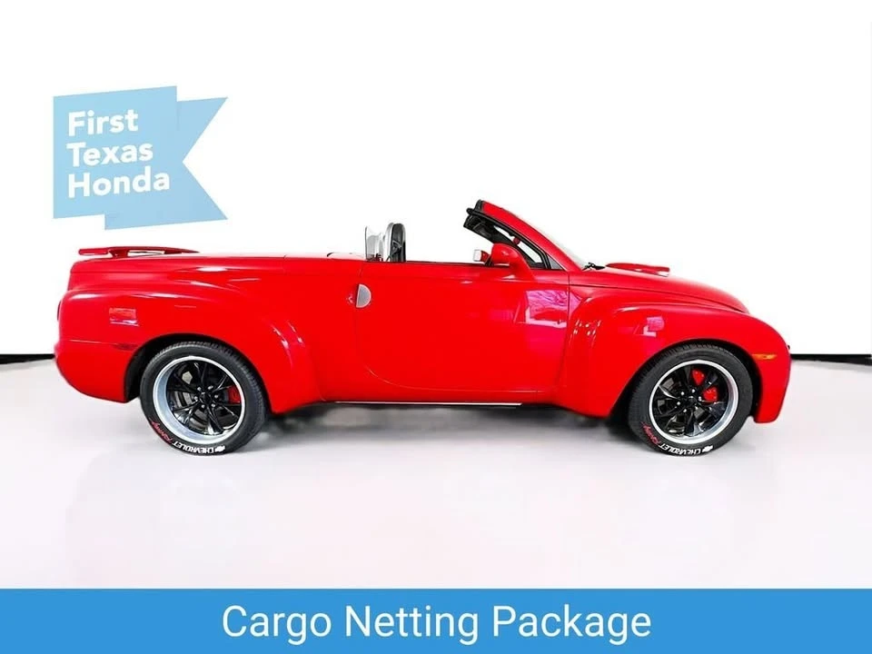 2004 Chevrolet SSR - Image 8 of 19