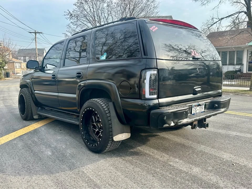 2004 Chevrolet Tahoe 2nd Gen - Image 3 of 11