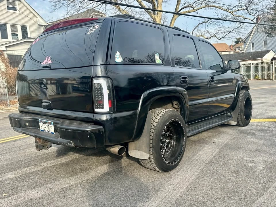 2004 Chevrolet Tahoe 2nd Gen - Image 4 of 11