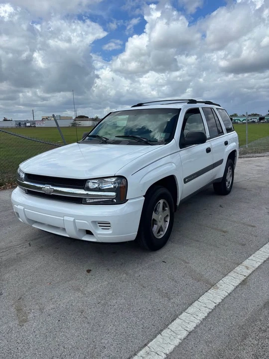 2004 Chevrolet Trailblazer - Image 12 of 14