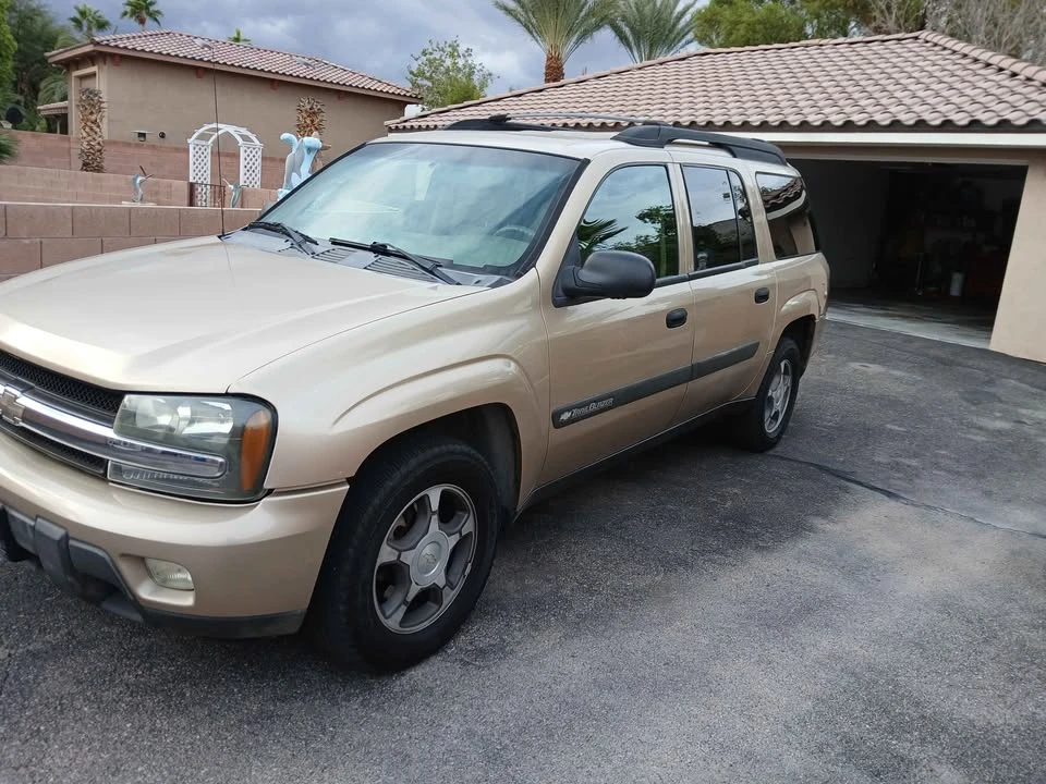 2004 Chevrolet Trailblazer - Image 16 of 16