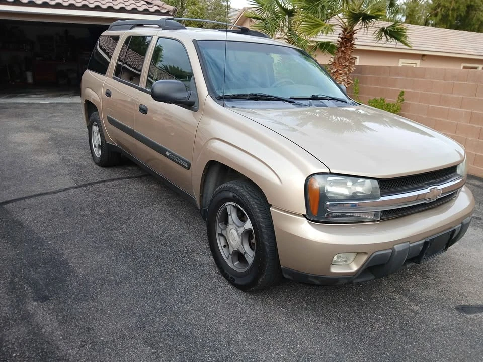 2004 Chevrolet Trailblazer - Image 4 of 16