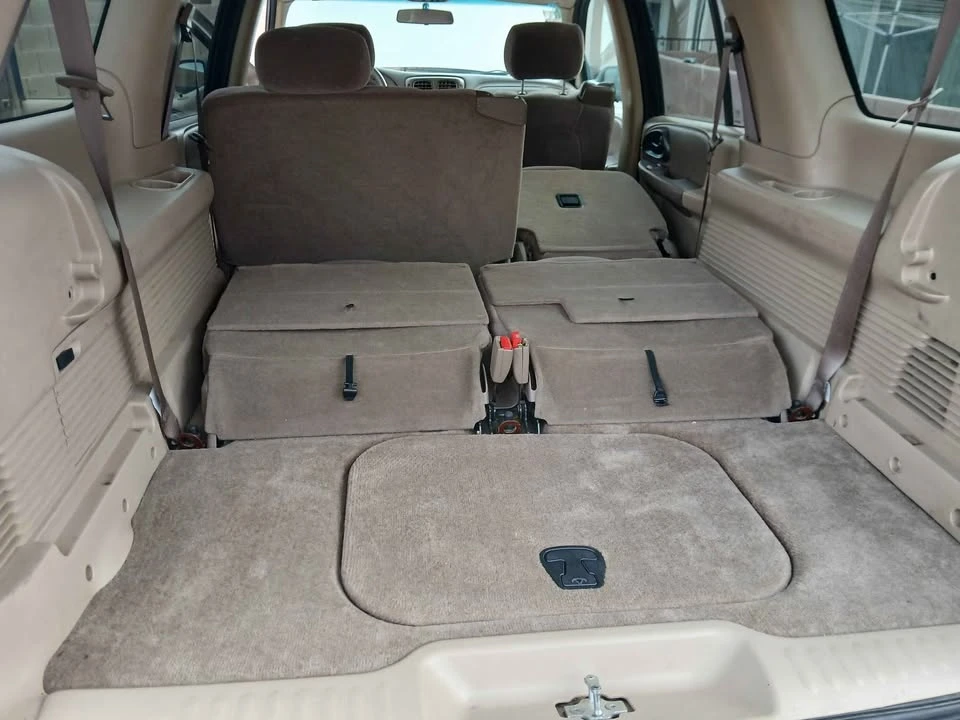 2004 Chevrolet Trailblazer - Image 11 of 16