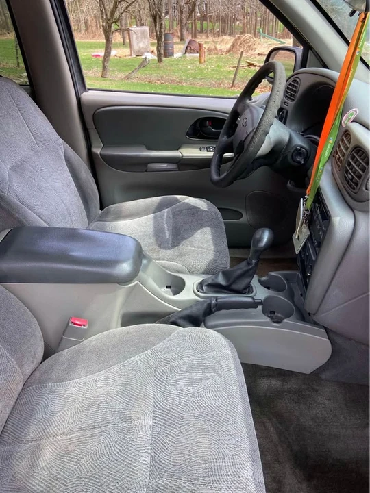 2004 Chevrolet Trailblazer - Image 5 of 13