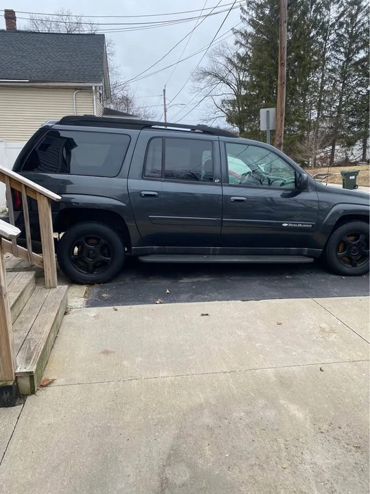 2004 Chevrolet Trailblazer - Image 4 of 9