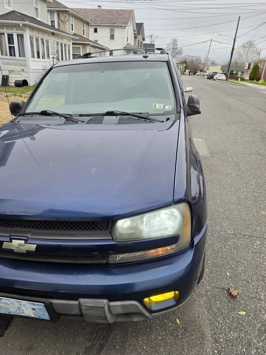 2004 Chevrolet Trailblazer - Image 9 of 9