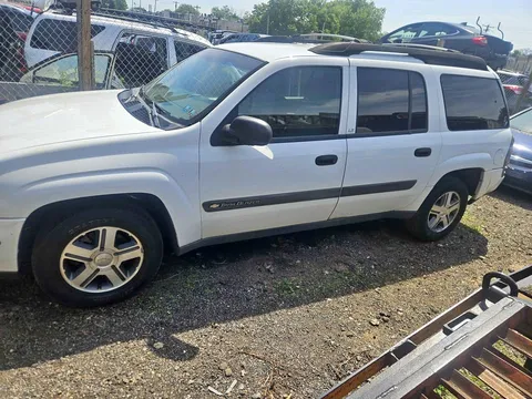 2004 Chevrolet TrailBlazer LTZ