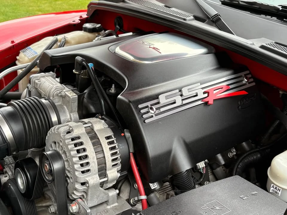 2004 Chevrolet SSR - Image 6 of 10