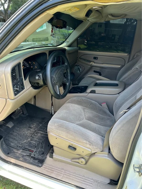 2004 Chevrolet Silverado 1st Gen - Image 8 of 9