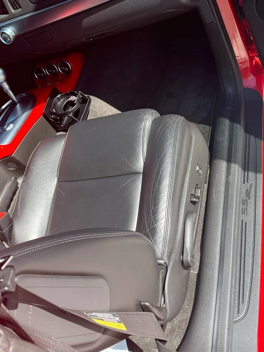 2004 Chevrolet SSR - Image 20 of 22