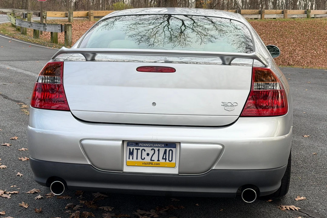 2004 Chrysler 300 - Image 5 of 31