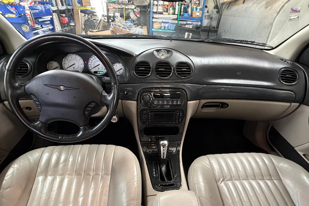 2004 Chrysler 300 - Image 31 of 31