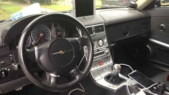 2004 Chrysler Crossfire - Image 3 of 6