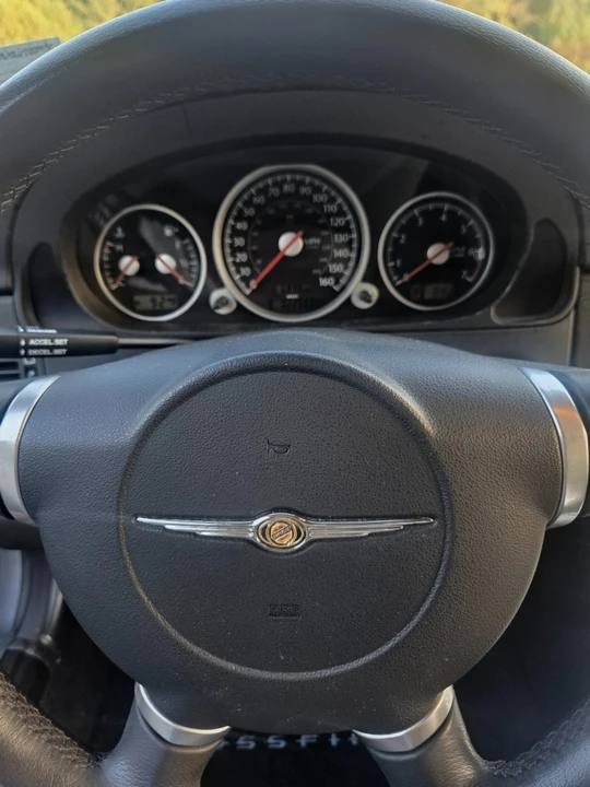 2004 Chrysler Crossfire - Image 10 of 16