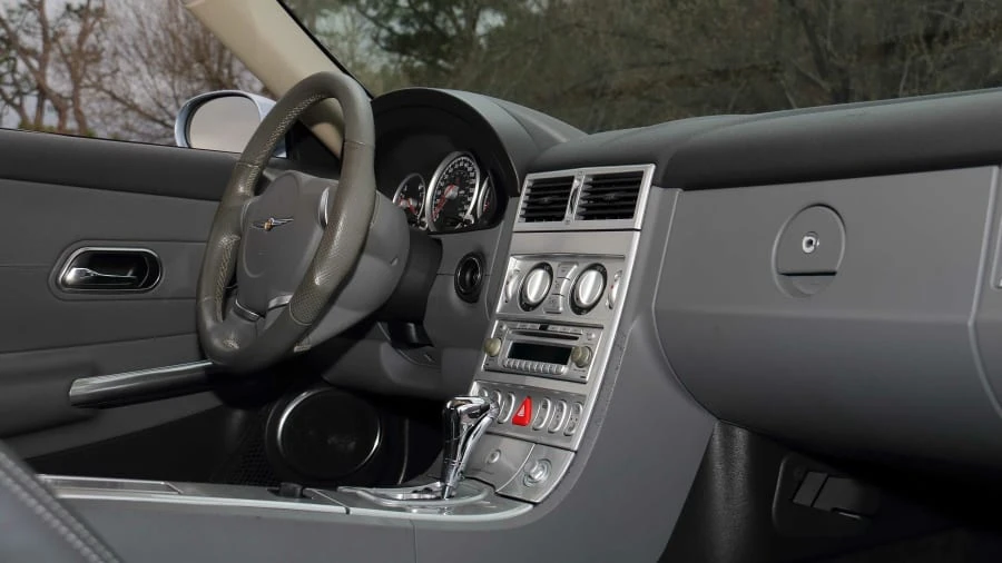2004 Chrysler Crossfire - Image 16 of 21