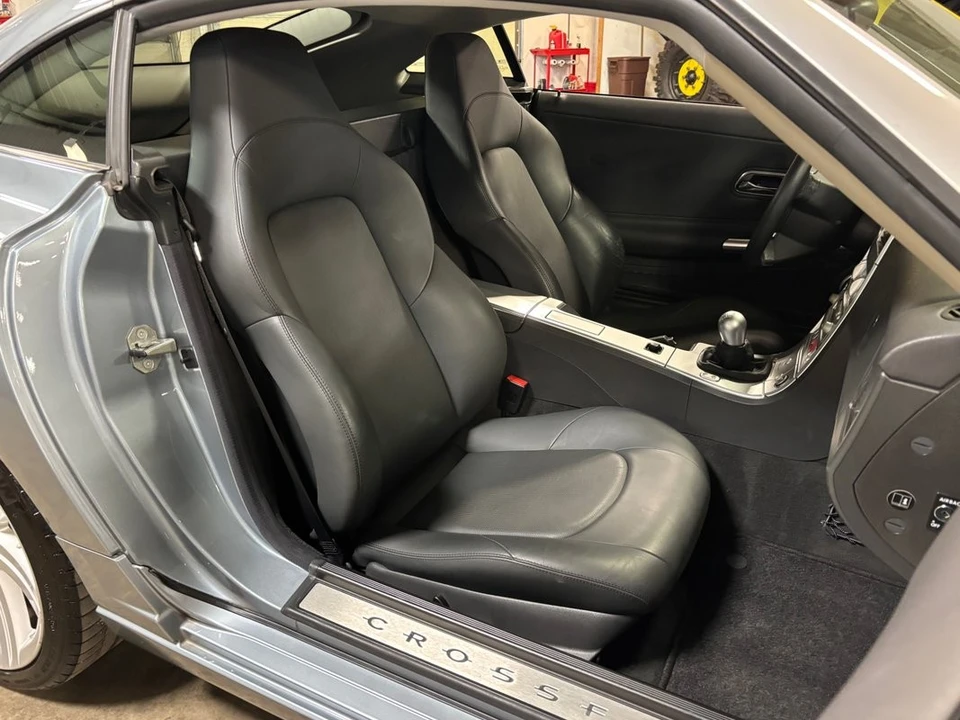 2004 Chrysler Crossfire - Image 24 of 31