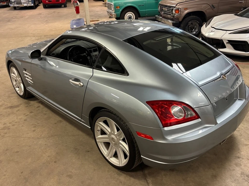 2004 Chrysler Crossfire - Image 18 of 31