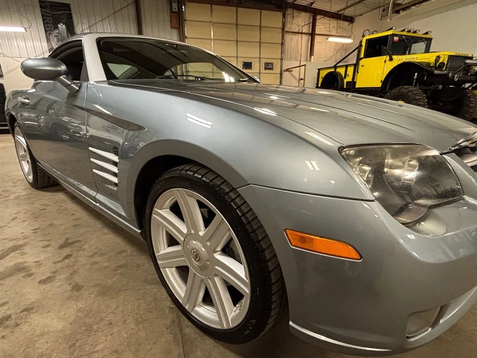 2004 Chrysler Crossfire - Image 15 of 31
