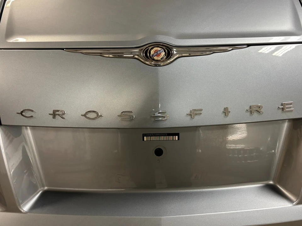 2004 Chrysler Crossfire - Image 20 of 31