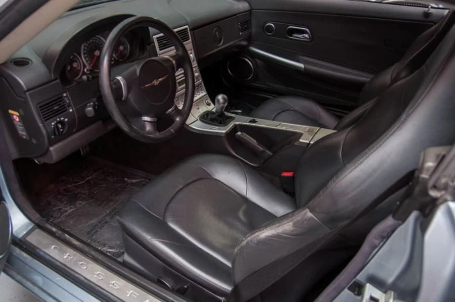 2004 Chrysler Crossfire - Image 4 of 6