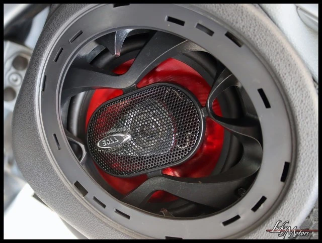 2004 Chrysler Crossfire - Image 20 of 23