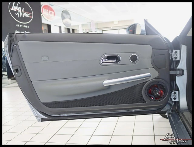 2004 Chrysler Crossfire - Image 18 of 23