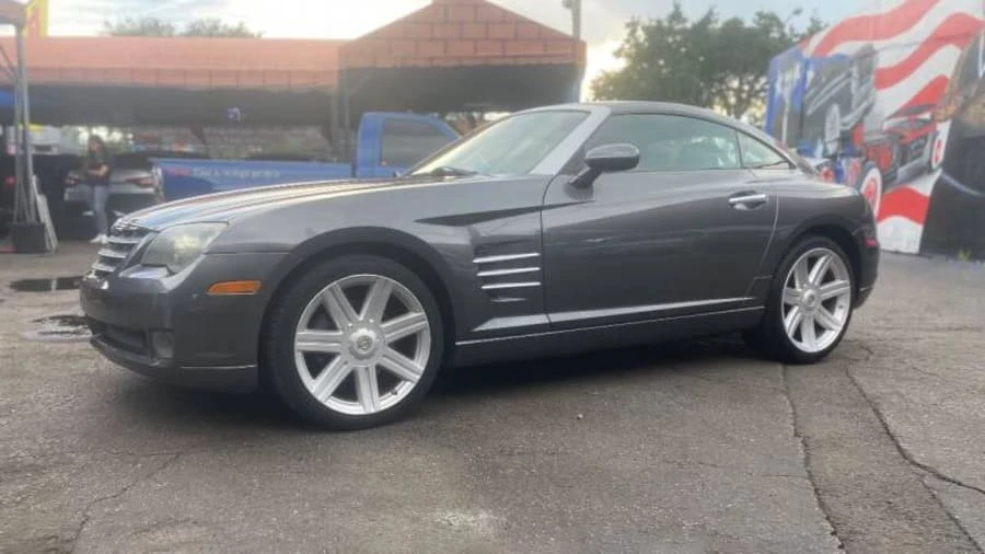 2004 Chrysler Crossfire - Image 5 of 10