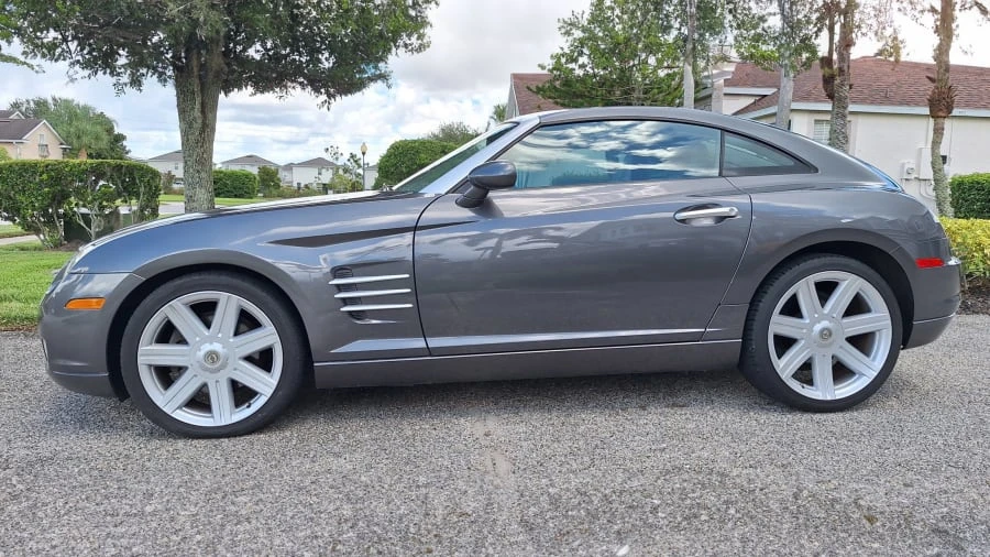 2004 Chrysler Crossfire - Image 10 of 15