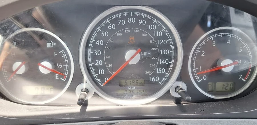 2004 Chrysler Crossfire - Image 13 of 15