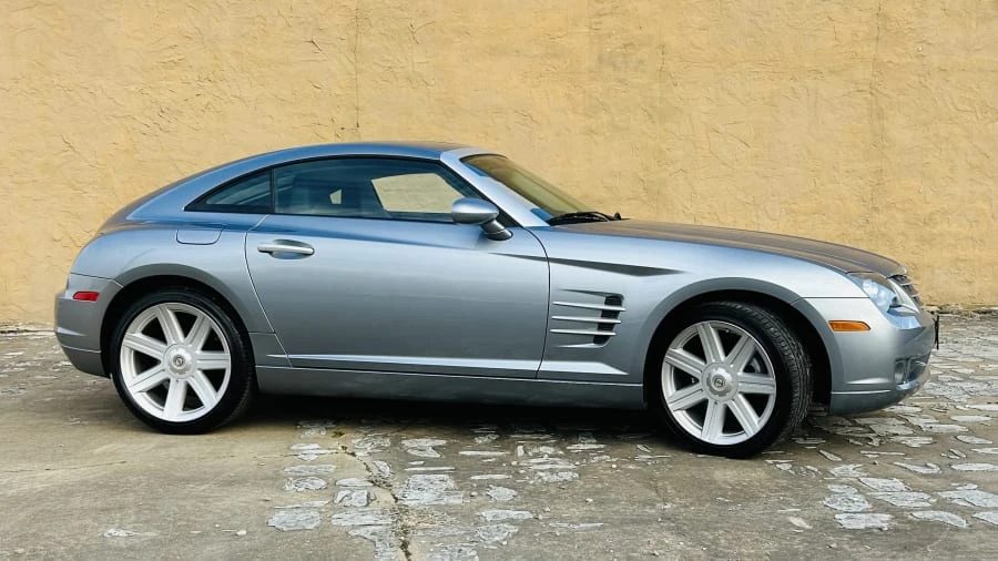 2004 Chrysler Crossfire - Image 2 of 9
