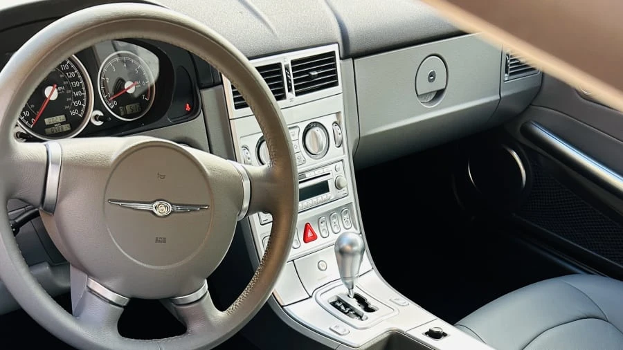 2004 Chrysler Crossfire - Image 7 of 9