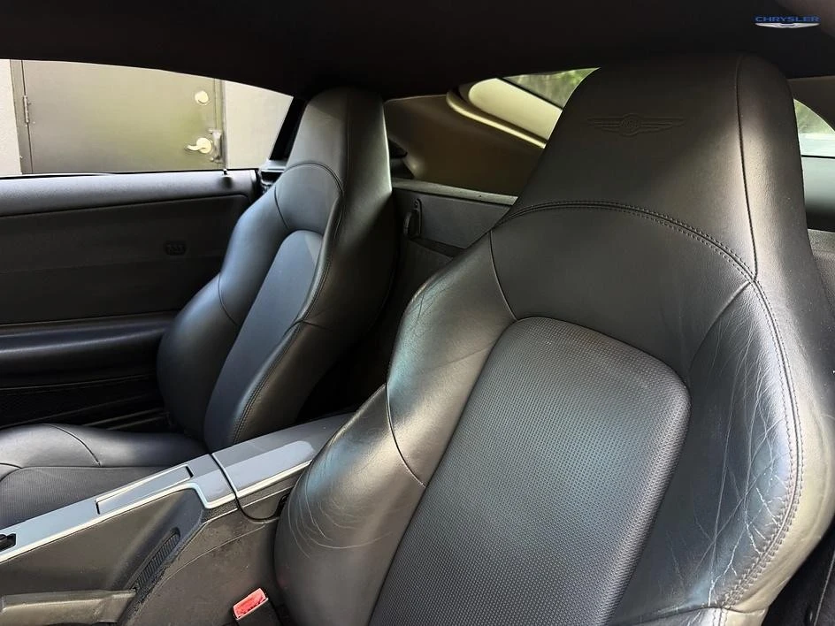 2004 Chrysler Crossfire - Image 16 of 30