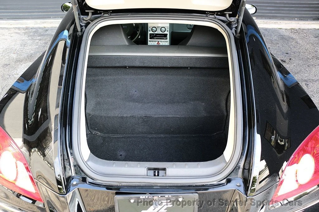 2004 Chrysler Crossfire - Image 9 of 12