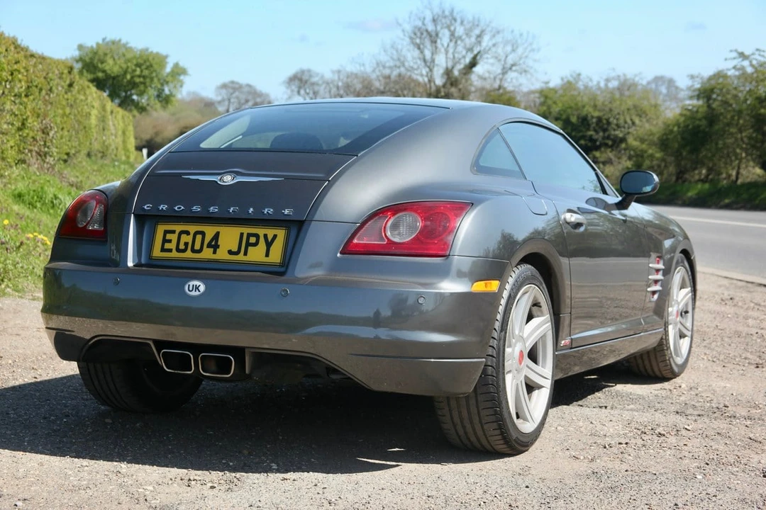 2004 Chrysler Crossfire - Image 18 of 30