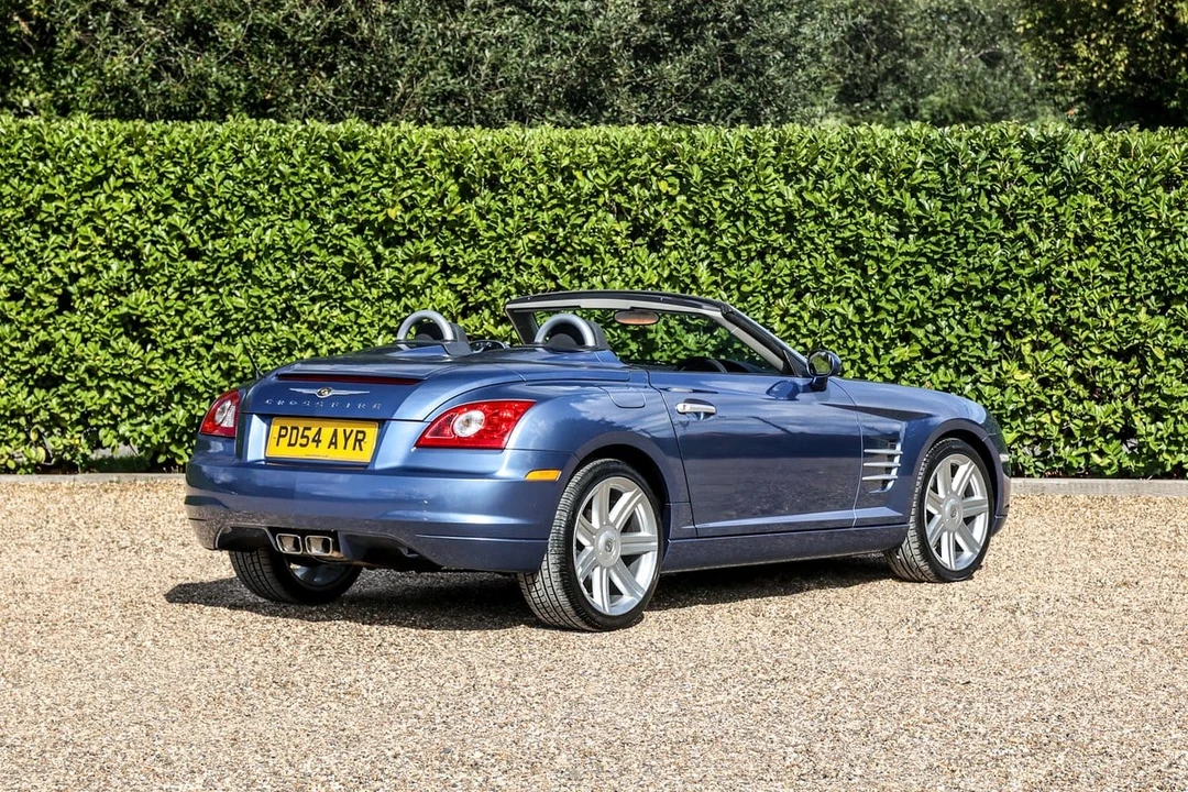 2004 Chrysler Crossfire - Image 5 of 30