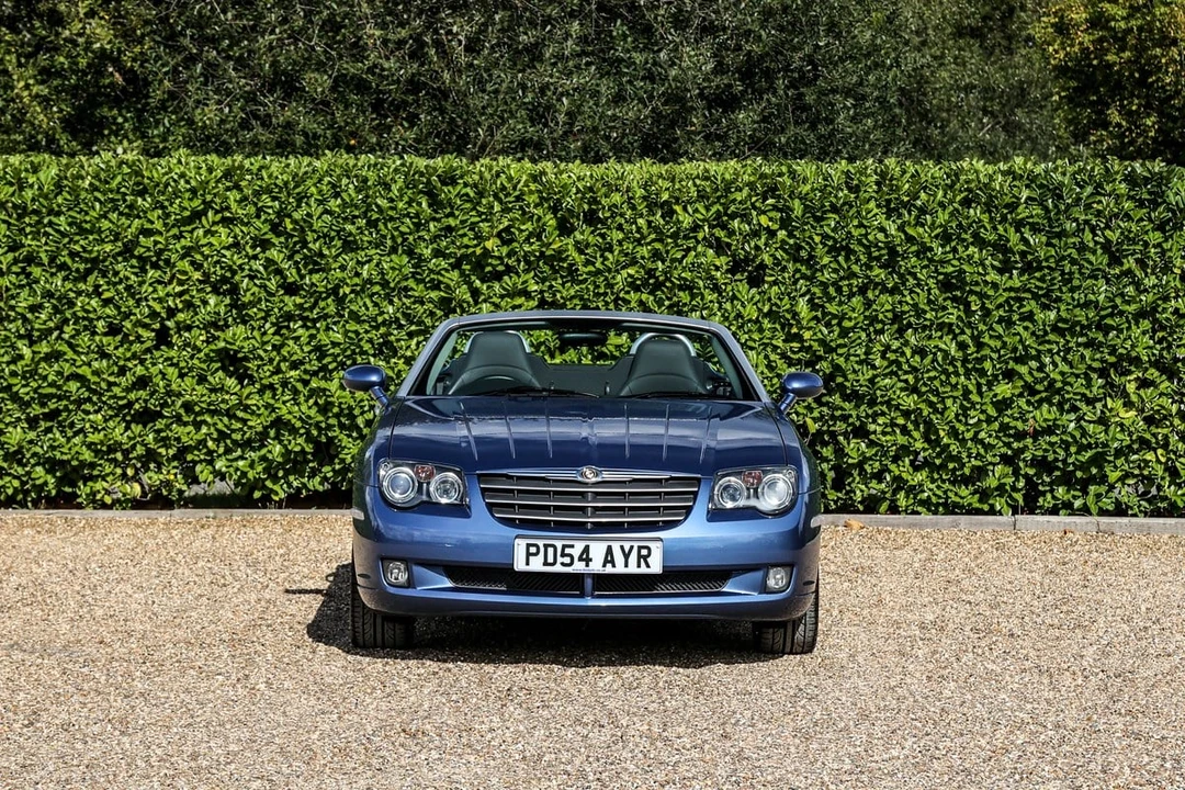 2004 Chrysler Crossfire - Image 2 of 30