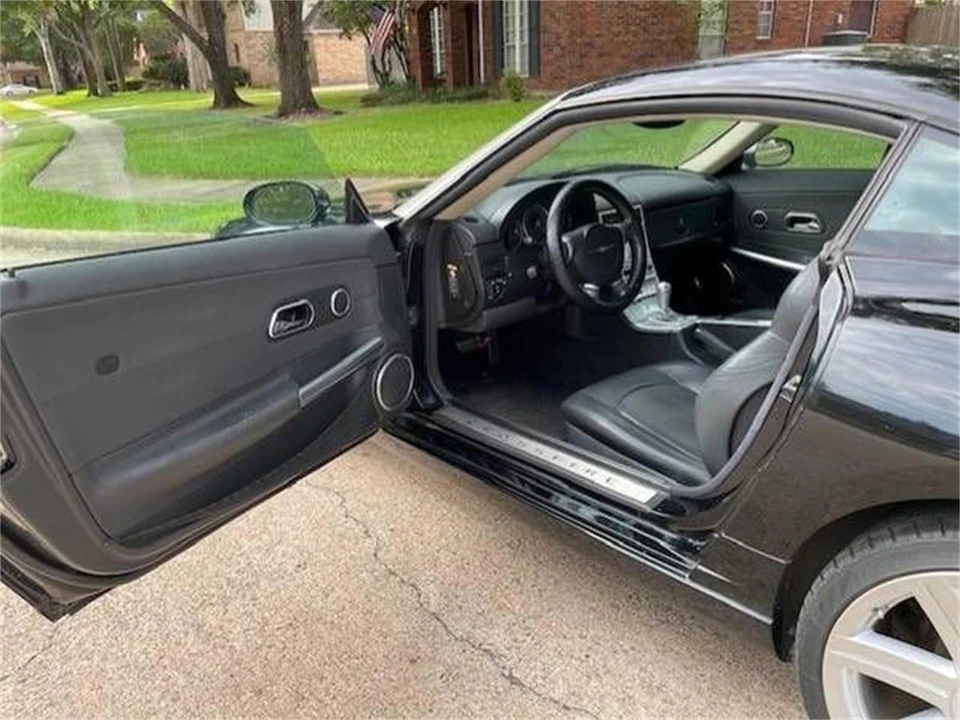 2004 Chrysler Crossfire - Image 2 of 4