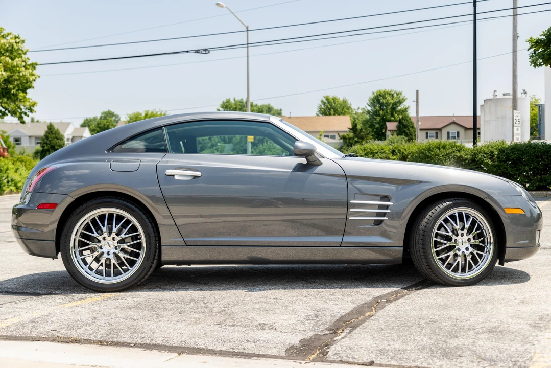 2004 Chrysler Crossfire - Image 11 of 31