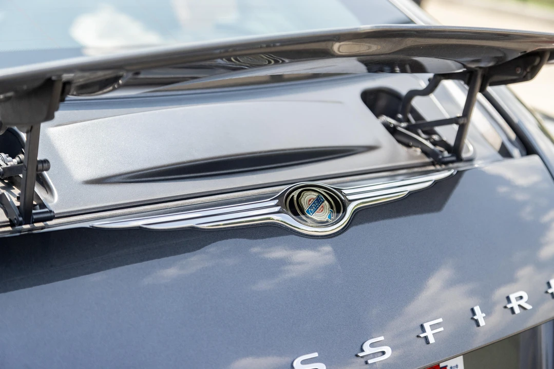2004 Chrysler Crossfire - Image 22 of 31