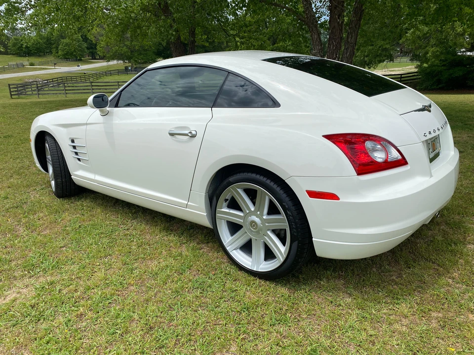 2004 Chrysler Crossfire - Image 17 of 31
