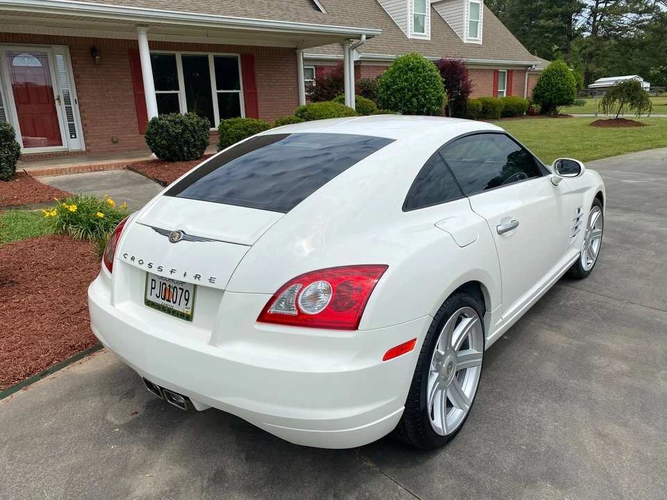 2004 Chrysler Crossfire - Image 20 of 31
