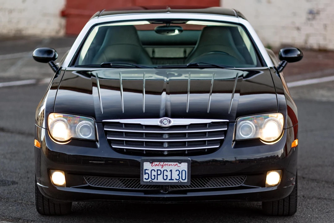 2004 Chrysler Crossfire - Image 2 of 31